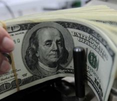 Dolar tahminleri şimdiden aştı, bankacılar yeni denge bekliyor